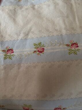 Polo Ralph Lauren Fitted Floral Print Full Sheet. 100% Cotton. Made in the US